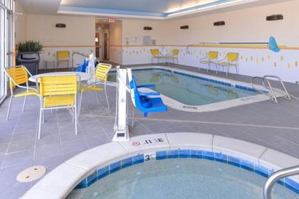 Fairfield Inn & Suites by Marriott Gallup - image 2