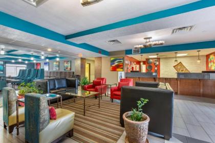 Best Western Plus Gallup Inn & Suites - image 10