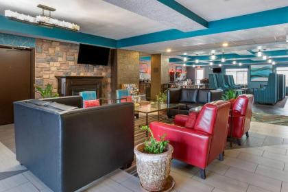 Best Western Plus Gallup Inn & Suites - image 12