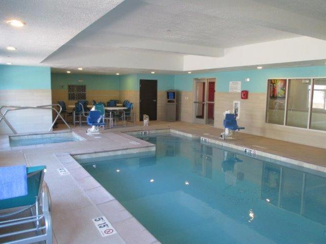 Best Western Plus Gallup Inn & Suites - image 3