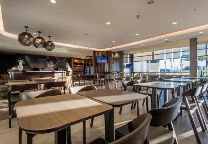 SpringHill Suites by Marriott Gallup - image 12