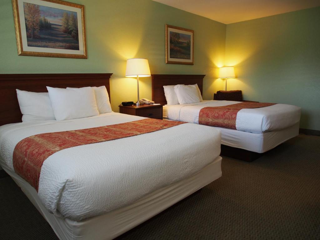 Inn at the Waterpark - main image