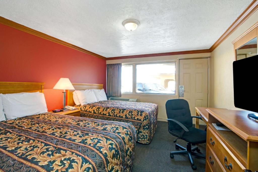 Knights Inn Galveston - image 4