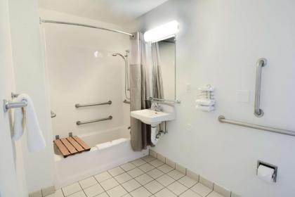 Motel 6-Galveston TX - image 4