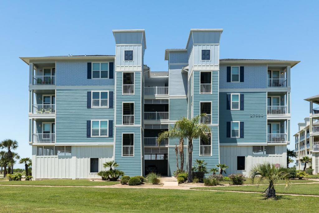 Beach Retreat - main image