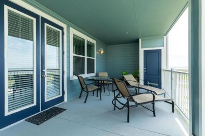 Beach Retreat - image 4