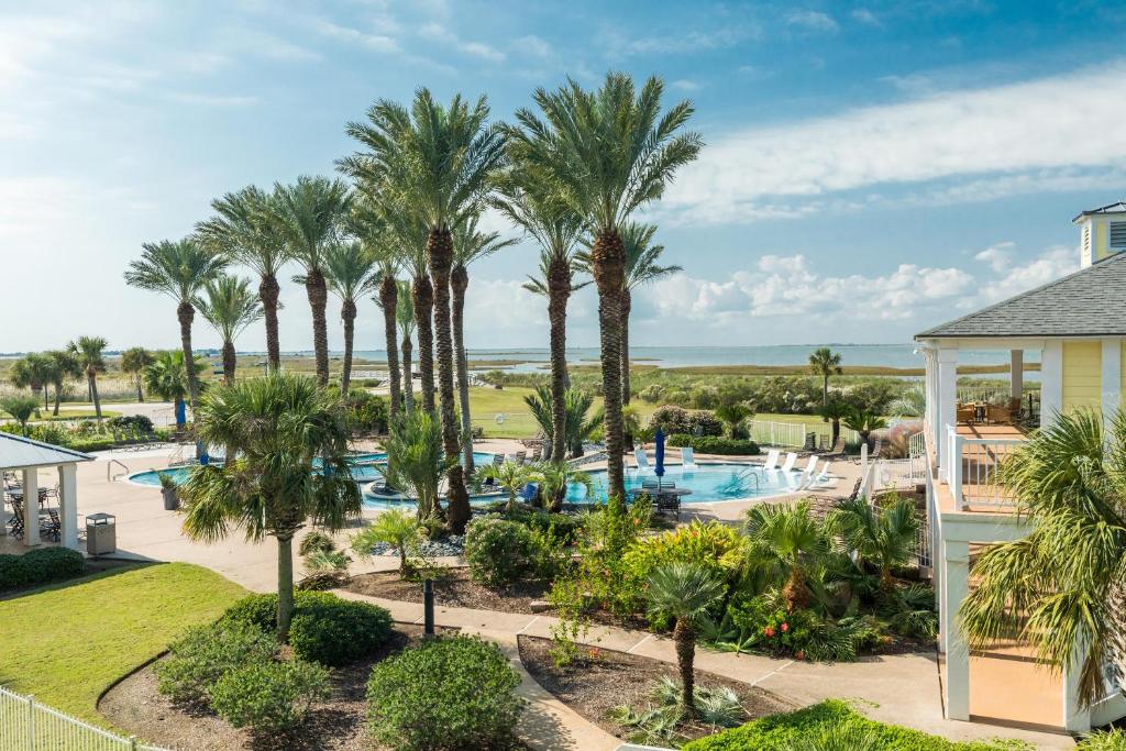 Sunset Vista By the Sea - Sparkling Pool and Bay Views! Enjoy Beach Club - Lazy River - Hot Tub! - main image