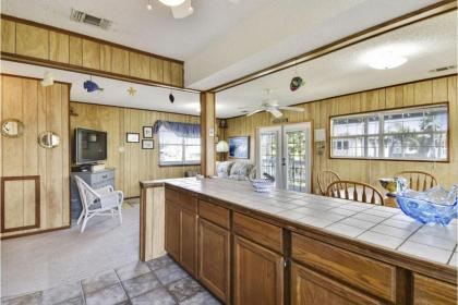 Harry's Hideaway by Ryson Vacation Rentals - image 3