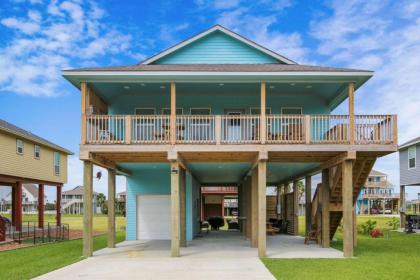 Beach Freak by Ryson Vacation Rentals Texas