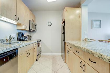 Exceptional Vacation Home in Galveston condo - image 2