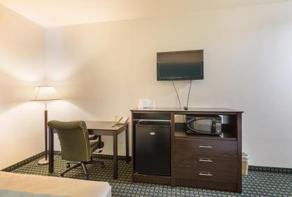Budget Inn Ganado - image 10