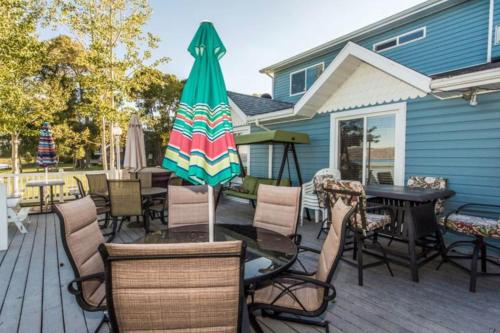 Beach House Getaway - image 3