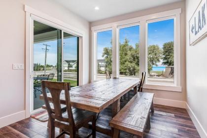 Marina View at Daisy Bay - image 7