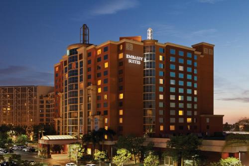 Embassy Suites Anaheim - South - main image