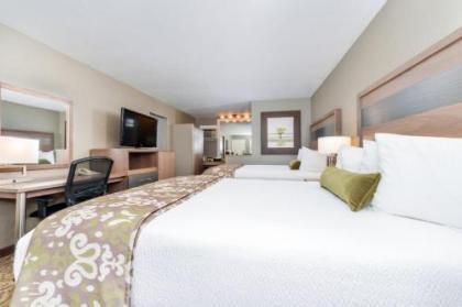 Best Western Plus Anaheim Inn - image 4