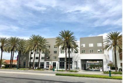 Wyndham Anaheim - image 5