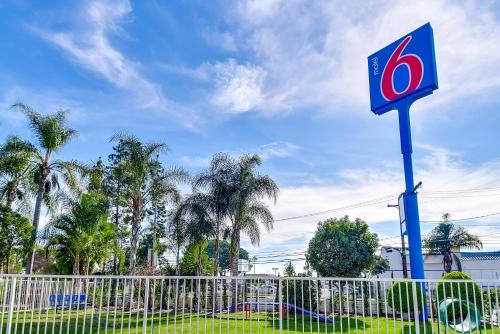 Motel 6 Garden Grove - image 5