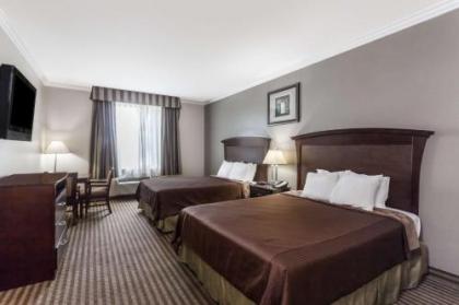 Days Inn & Suites by Wyndham Anaheim Resort - image 3