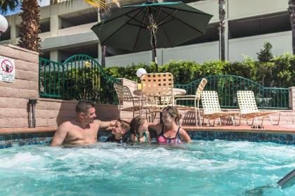 Kings Inn Anaheim at The Park & Convention Center - image 2
