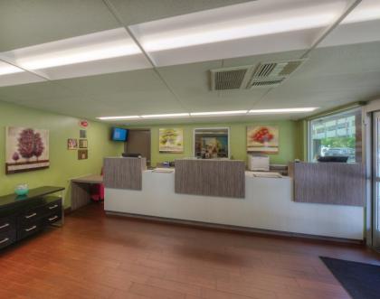 Kings Inn Anaheim at The Park & Convention Center - image 3