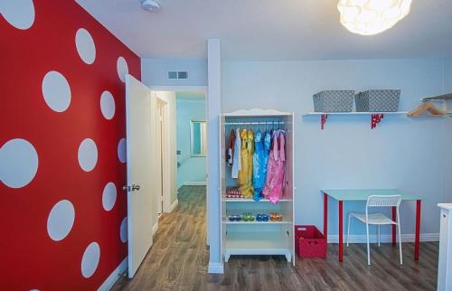 Suite Escapes 4 - image 5