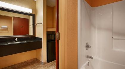 Best Western Gardendale - image 14