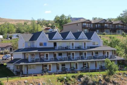 Absaroka Lodge - image 1