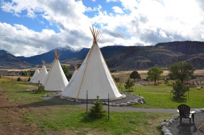 Dreamcatcher Tipi Hotel - image 6