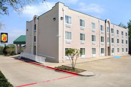 Super 8 by Wyndham Garland/Rowlett/East Dallas area - image 10