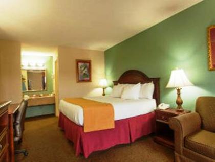 Super 8 by Wyndham Garysburg/Roanoke Rapids - image 2