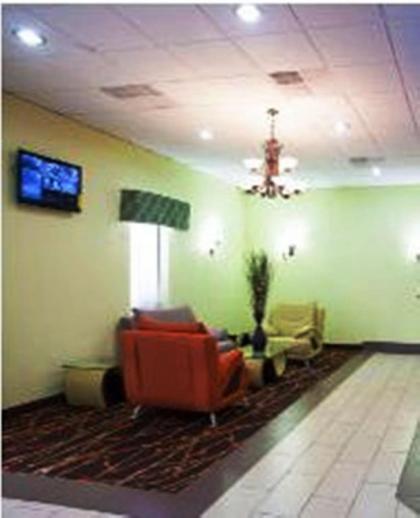 Super 8 by Wyndham Garysburg/Roanoke Rapids - image 7