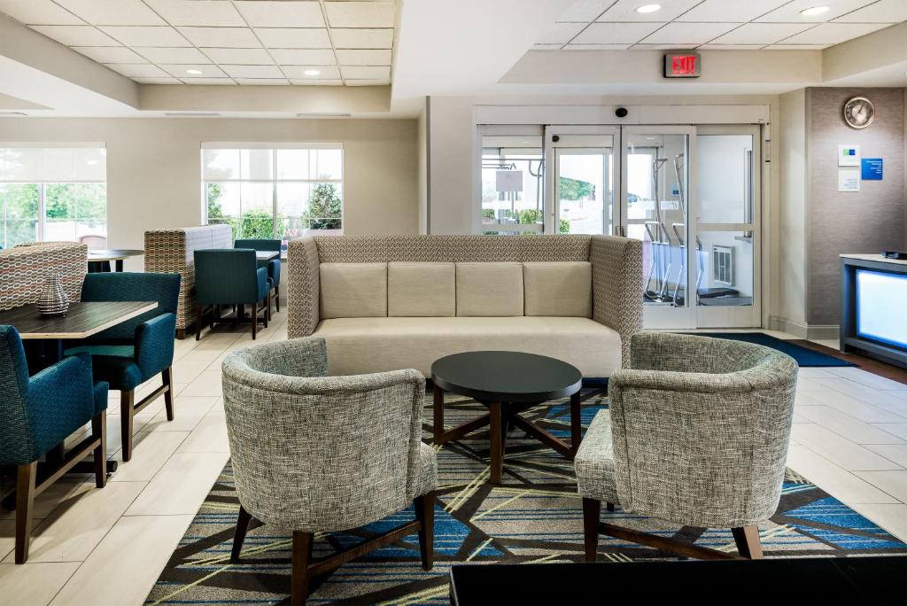 Holiday Inn Express Charlotte West - Gastonia an IHG Hotel - image 5
