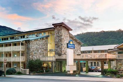 Days Inn  Suites by Wyndham Downtown Gatlinburg Parkway Tennessee