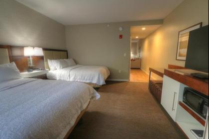 Hampton Inn Gatlinburg Historic Nature Trail Tn - image 5