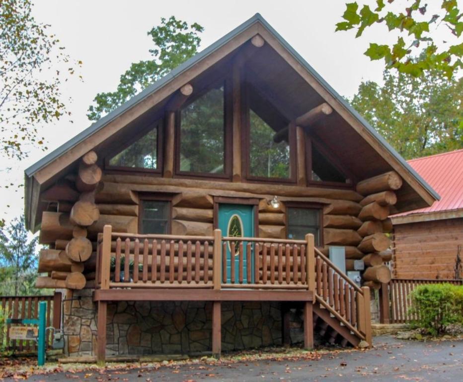 277 Birds Eye View Cabin - main image