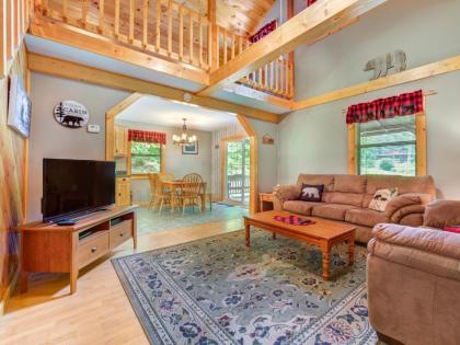 Eagle Creek 2 Bedrooms Hot Tub Porch Sleeps 6 - image 4