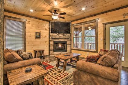 Luxe Cabin with Home Theater Less Than 2 Miles to Gatlinburg
