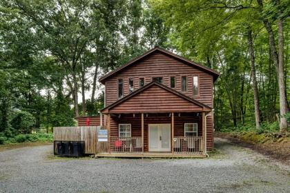 the Cave at Shady Woods   1 Bedroom Studio   Walk to Downtown