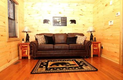 Mountain Hideaway - image 2