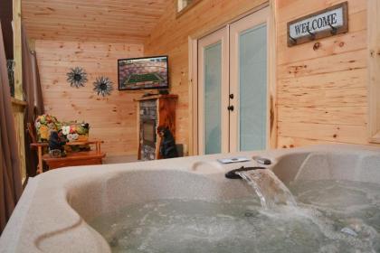 Mountain Hideaway - image 8