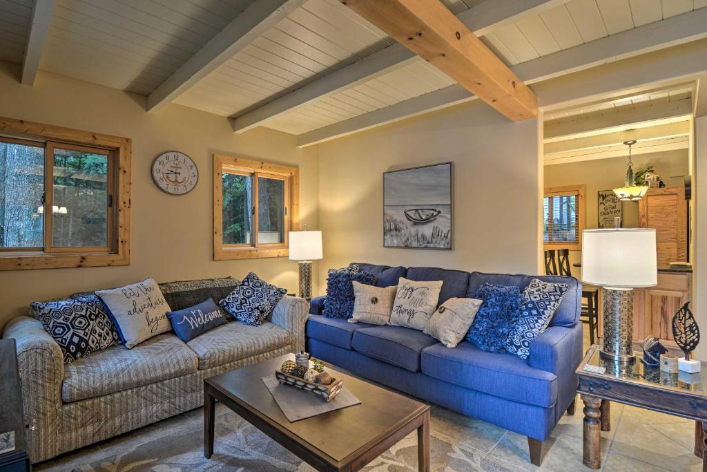 Tranquil Lake Cottage with Hot Tub Near Golf! - image 3