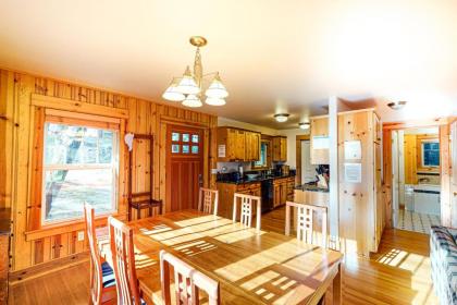 Peaceful Cottage - image 9
