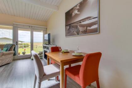 Surfside Suite On The Sea Too - image 14