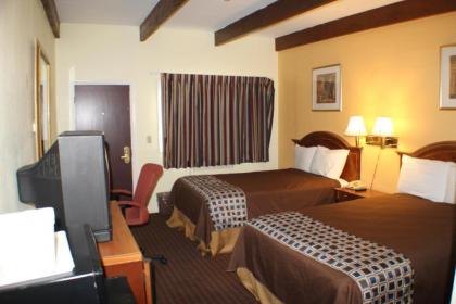 Americas Best Value Inn Geneva - image 10