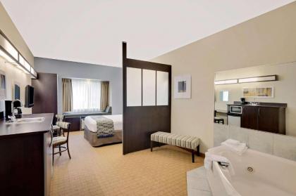Microtel Inn and Suites by Wyndham - Geneva - image 6