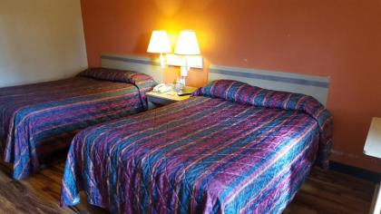 Red Carpet Inn - image 6