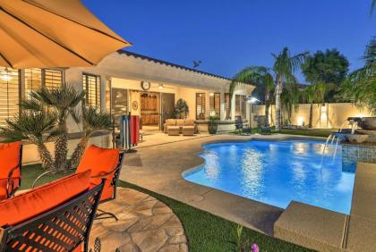 Lux Gilbert Home wPvt Heated Pool+Putting Green