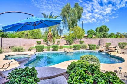 tranquil Oasis with Fire Pit and Bar about 1 mi to Santan Gilbert