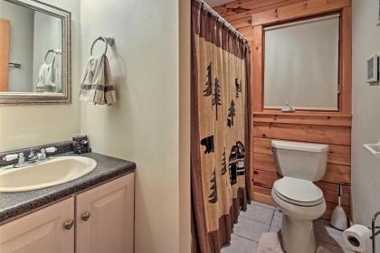Gilford Family Home - 5 Min to Lake Winnipesaukee! - image 2