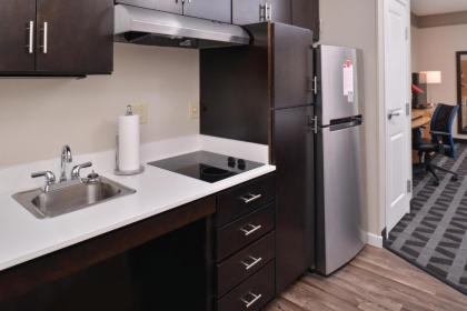 TownePlace Suites by Marriott Gillette - image 15